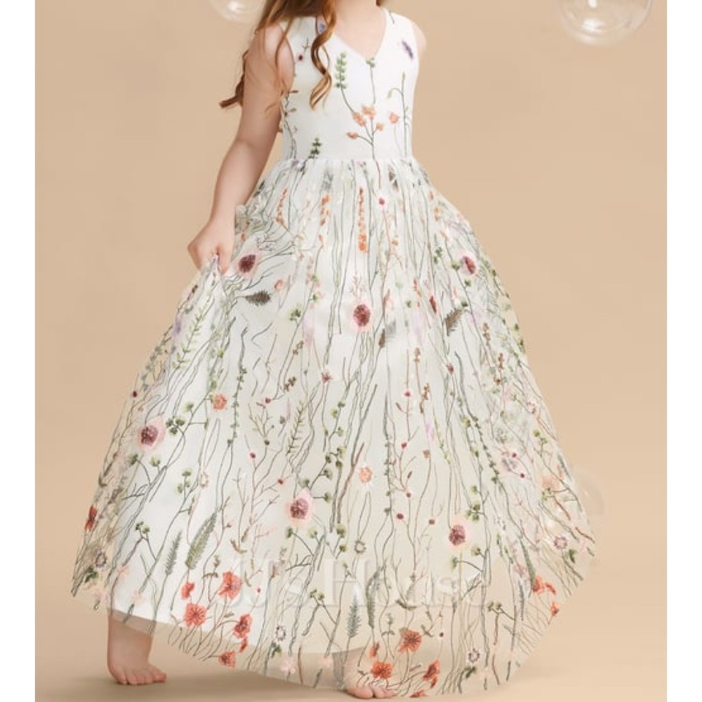 Floral Embroidered White Girls' Dress
